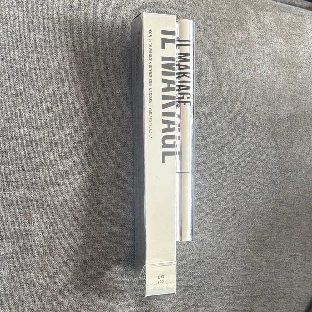 NIB IL MAKIAGE ICON black mascara